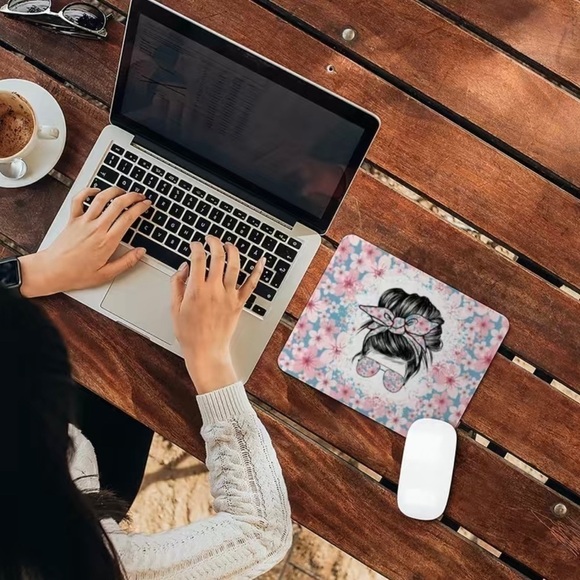 Mom Life Messy Hair Mouse Pad, Non-Slip with Floral Print, New In Package - Picture 2 of 3